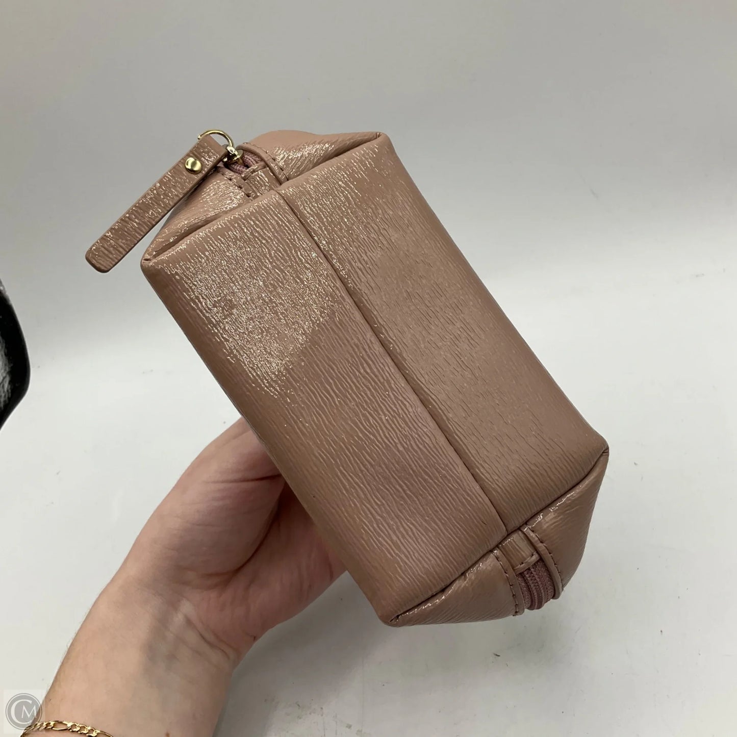 Makeup Bag Designer By Kate Spade, Size: Small