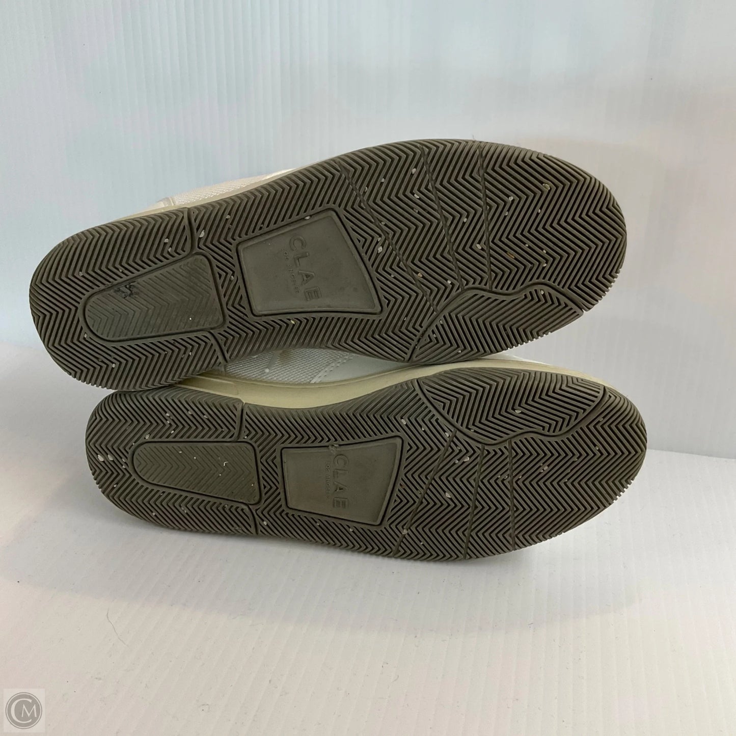 Shoes Sneakers By Vuori In White & Yellow, Size: 5.5