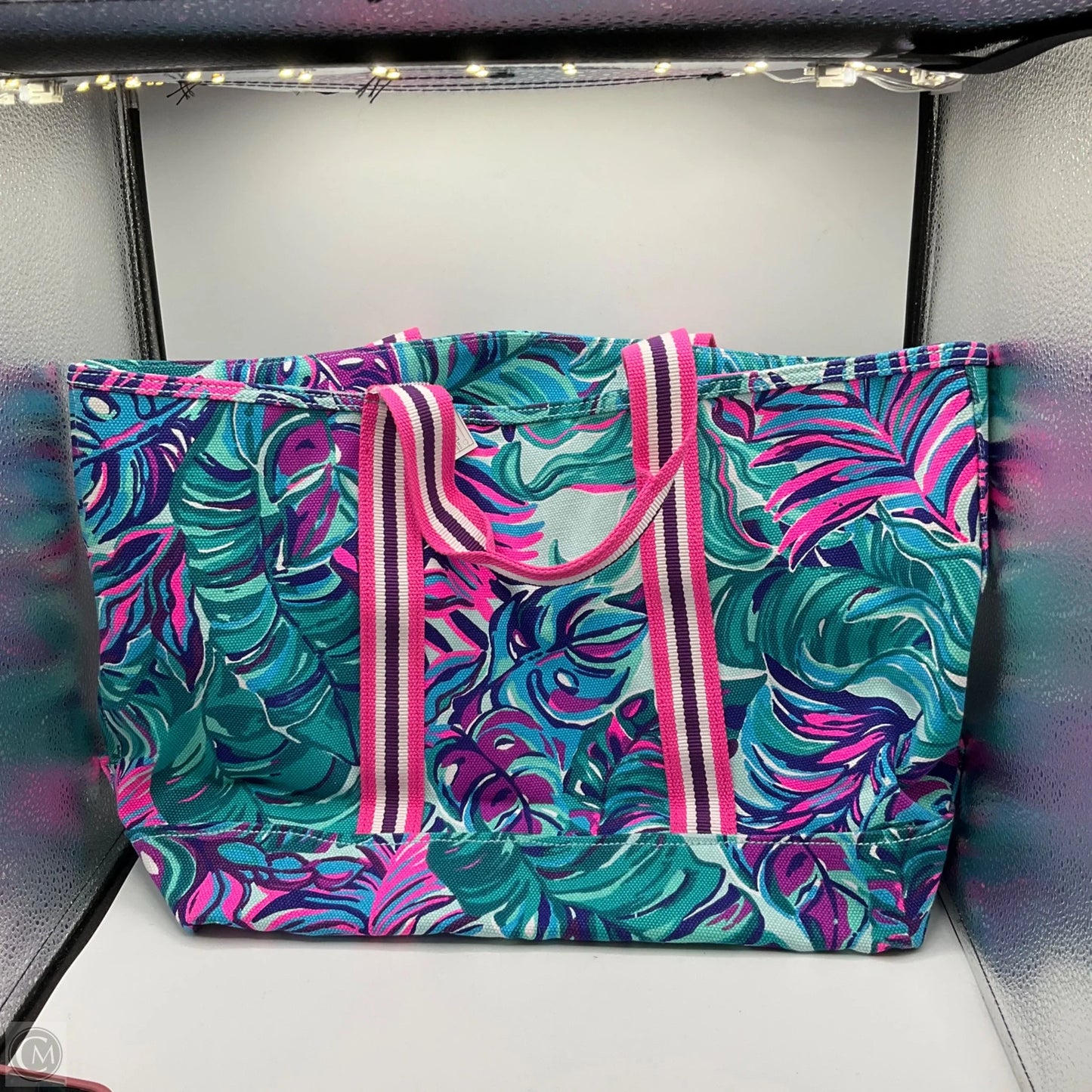 Tote Designer By Lilly Pulitzer, Size: Large