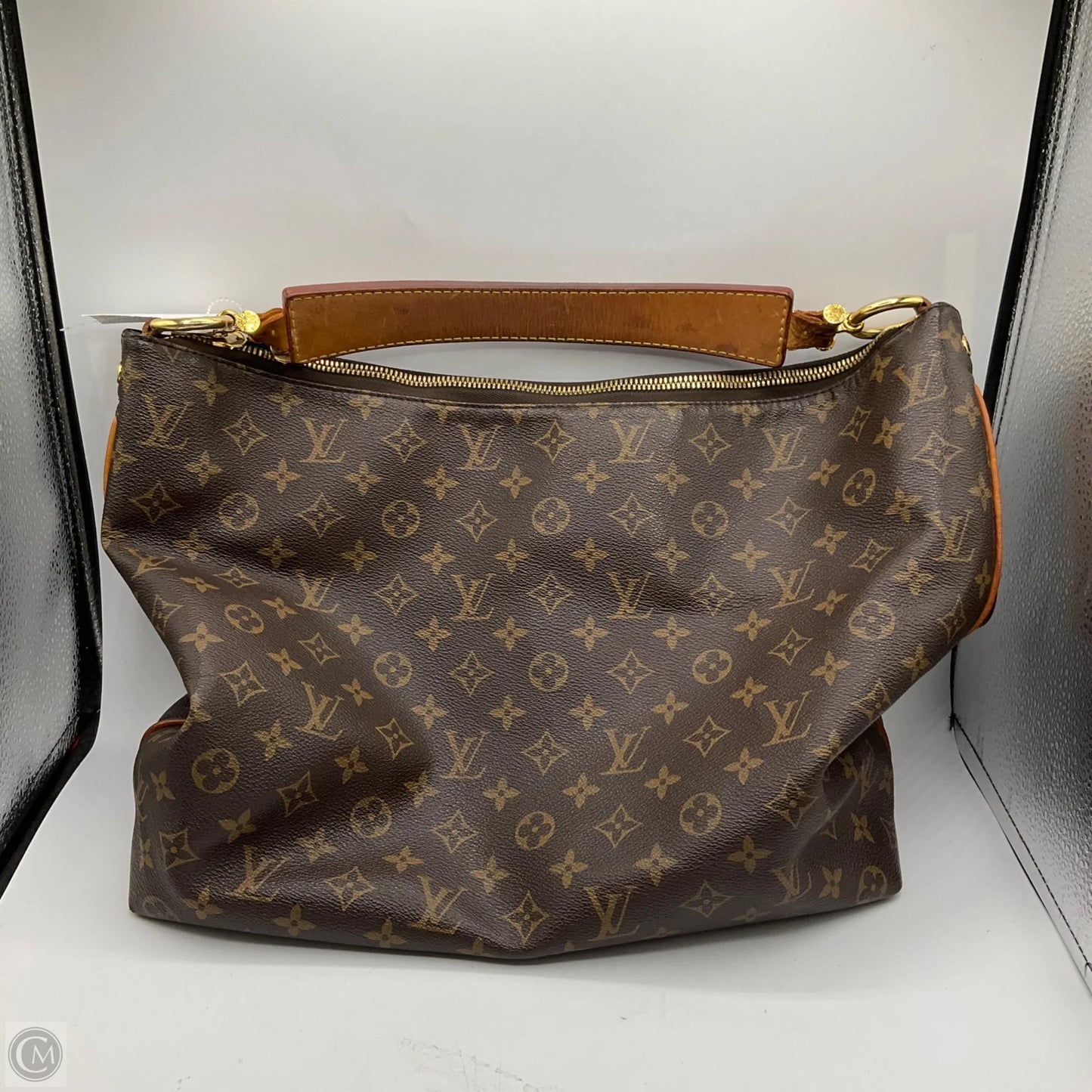 Handbag Luxury Designer By Louis Vuitton, Size: Large
