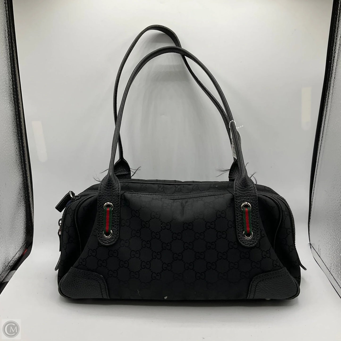 Handbag Luxury Designer By Gucci, Size: Small