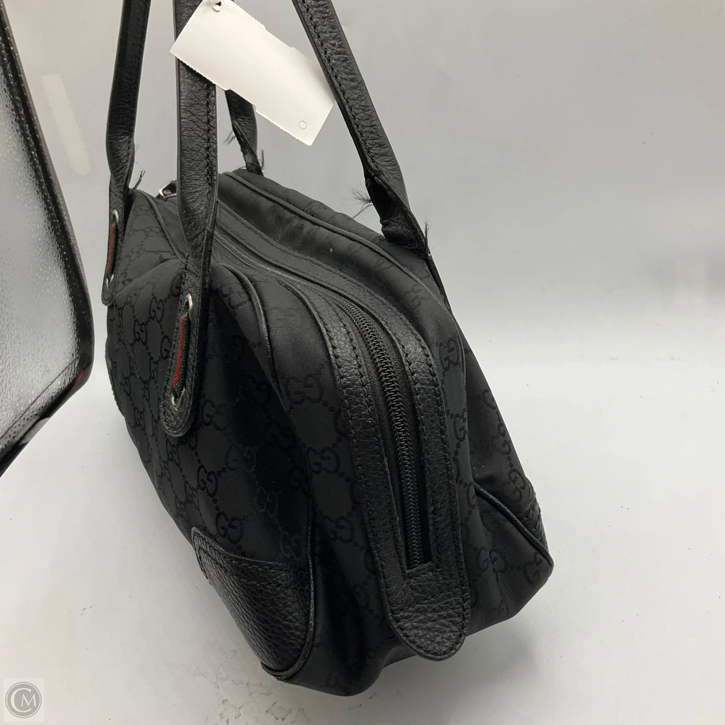 Handbag Luxury Designer By Gucci, Size: Small