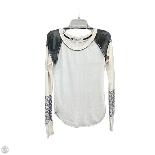 Top Long Sleeve By We The Free In White, Size: M