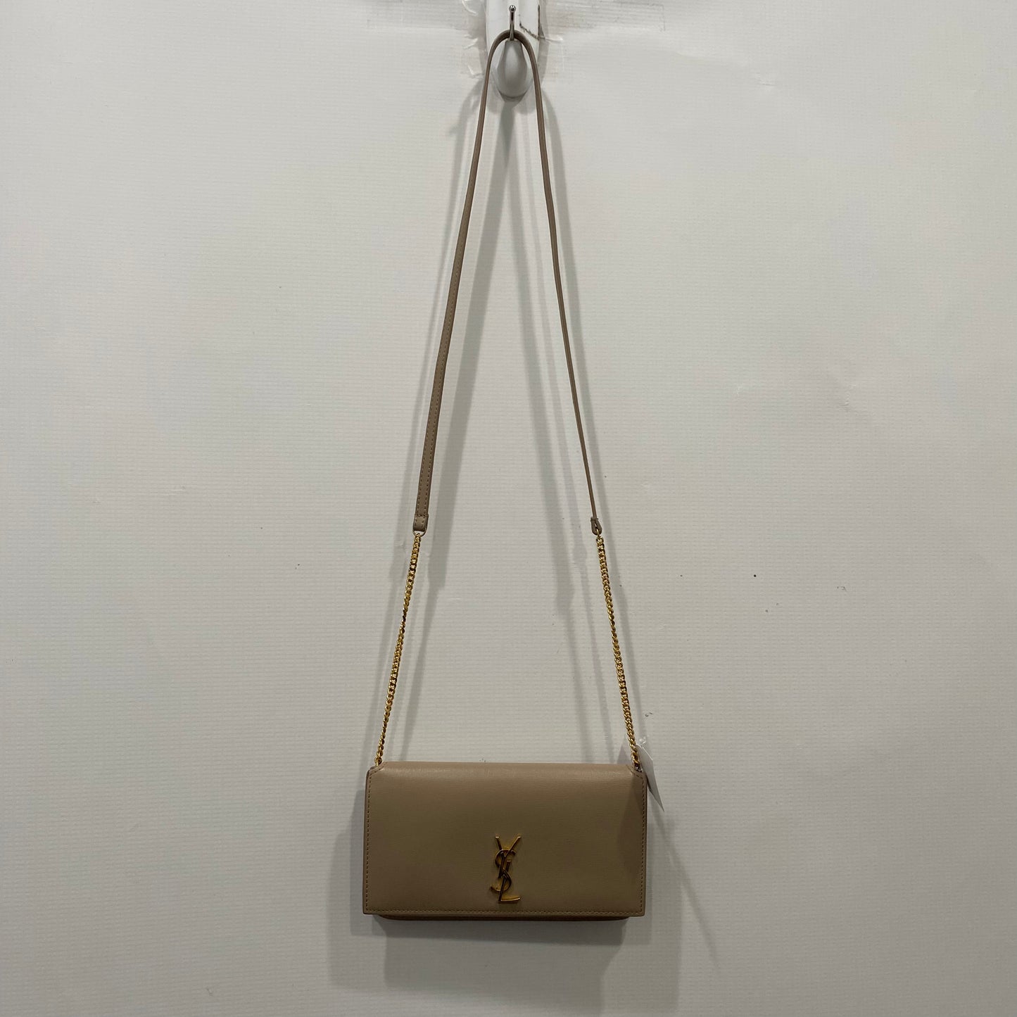 Crossbody Luxury Designer By Yves Saint Laurent In Beige, Size:Small