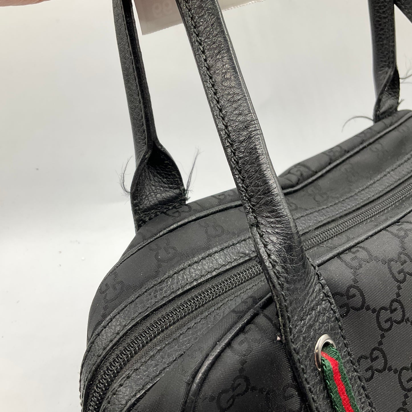 Handbag Luxury Designer By Gucci, Size: Small
