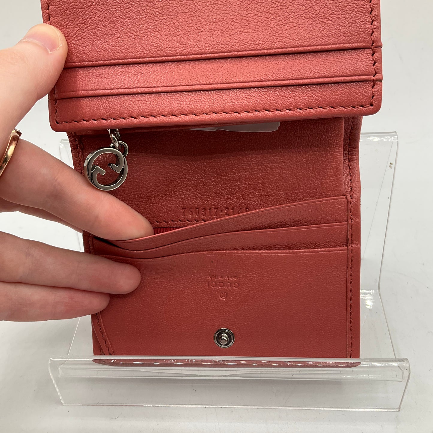 Wallet Luxury Designer By Gucci, Size: Small