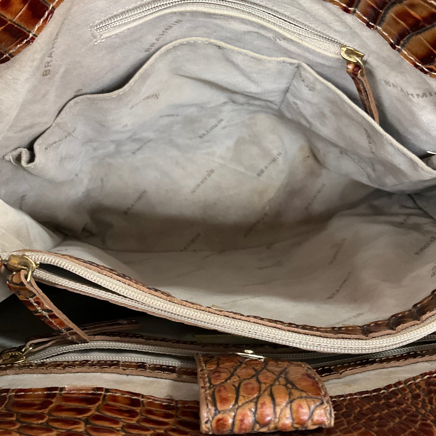 Handbag Designer By Brahmin, Size: Medium