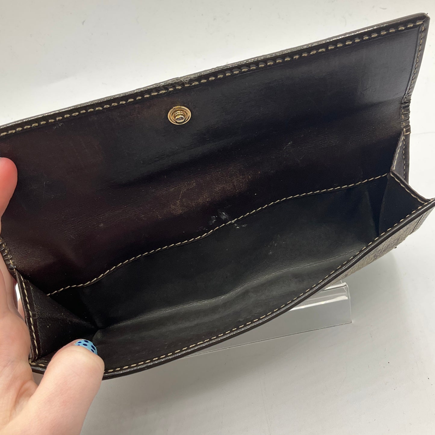 Wallet Luxury Designer By Gucci, Size: Large