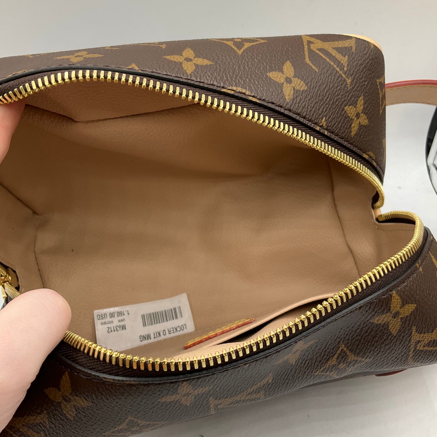 Handbag Luxury Designer By Louis Vuitton, Size: Small