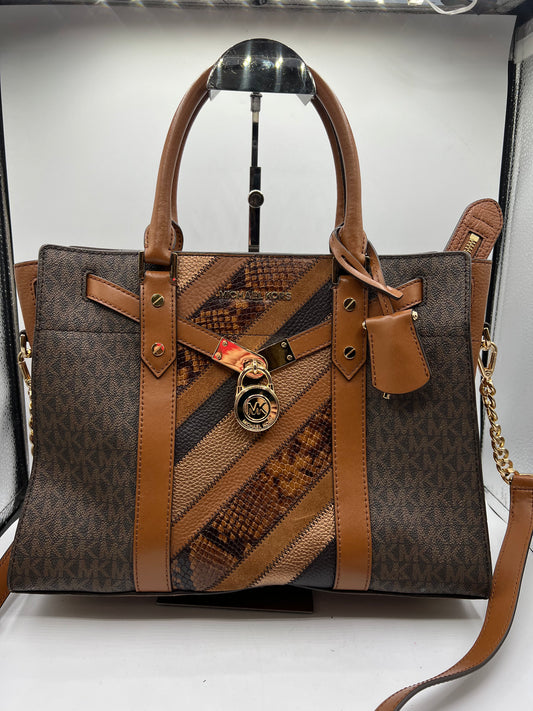 HANDBAG DESIGNER by MICHAEL KORS In BROWN, Size: LARGE