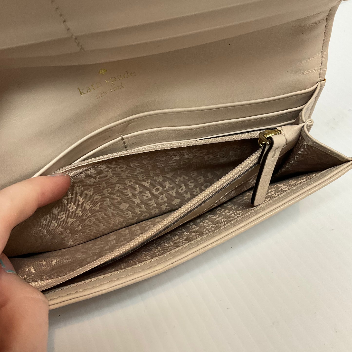 Wallet Designer By Kate Spade, Size: Medium