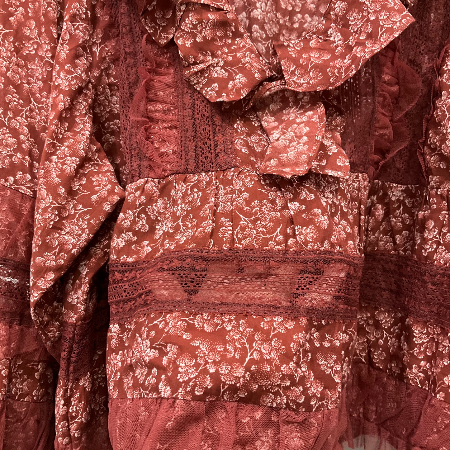 TOP LS by ANTHROPOLOGIE In FLORAL PRINT, Size: M