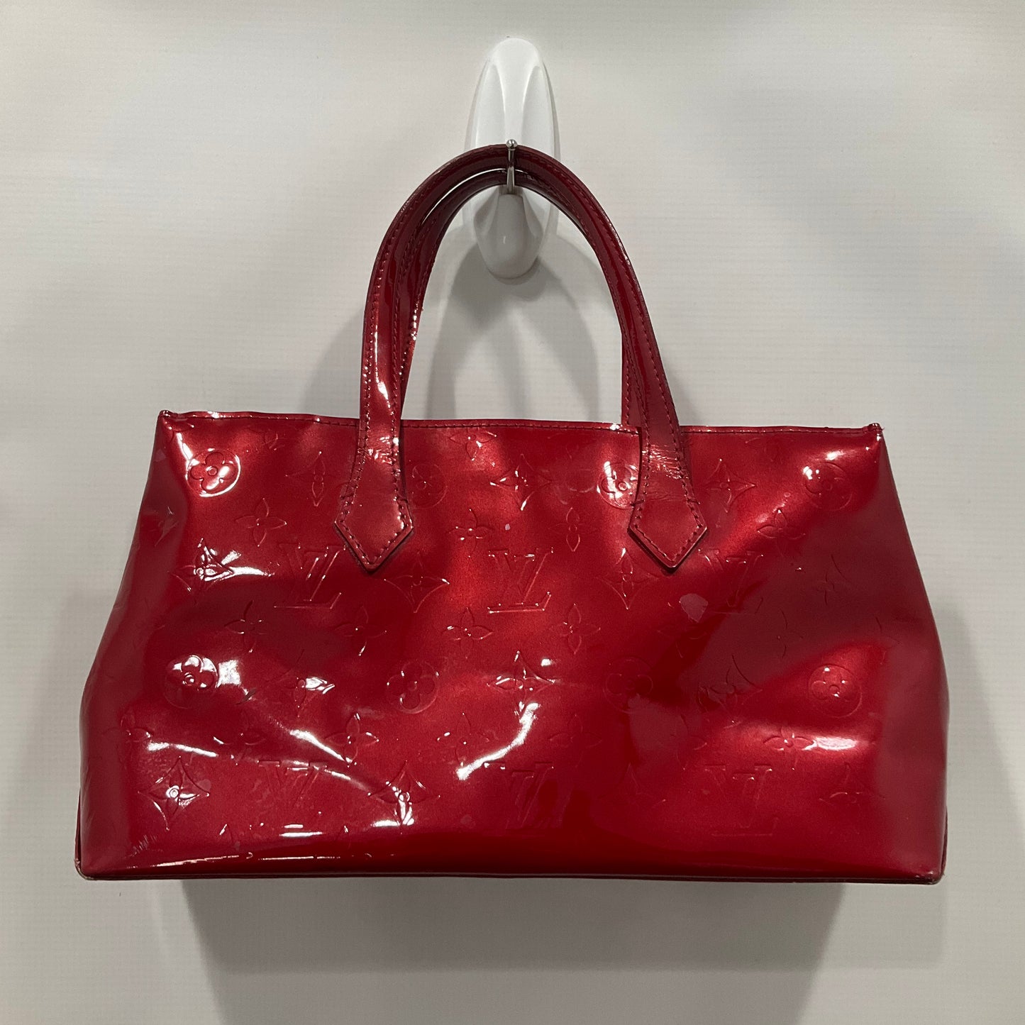 Handbag Luxury Designer By Louis Vuitton  Size: Small