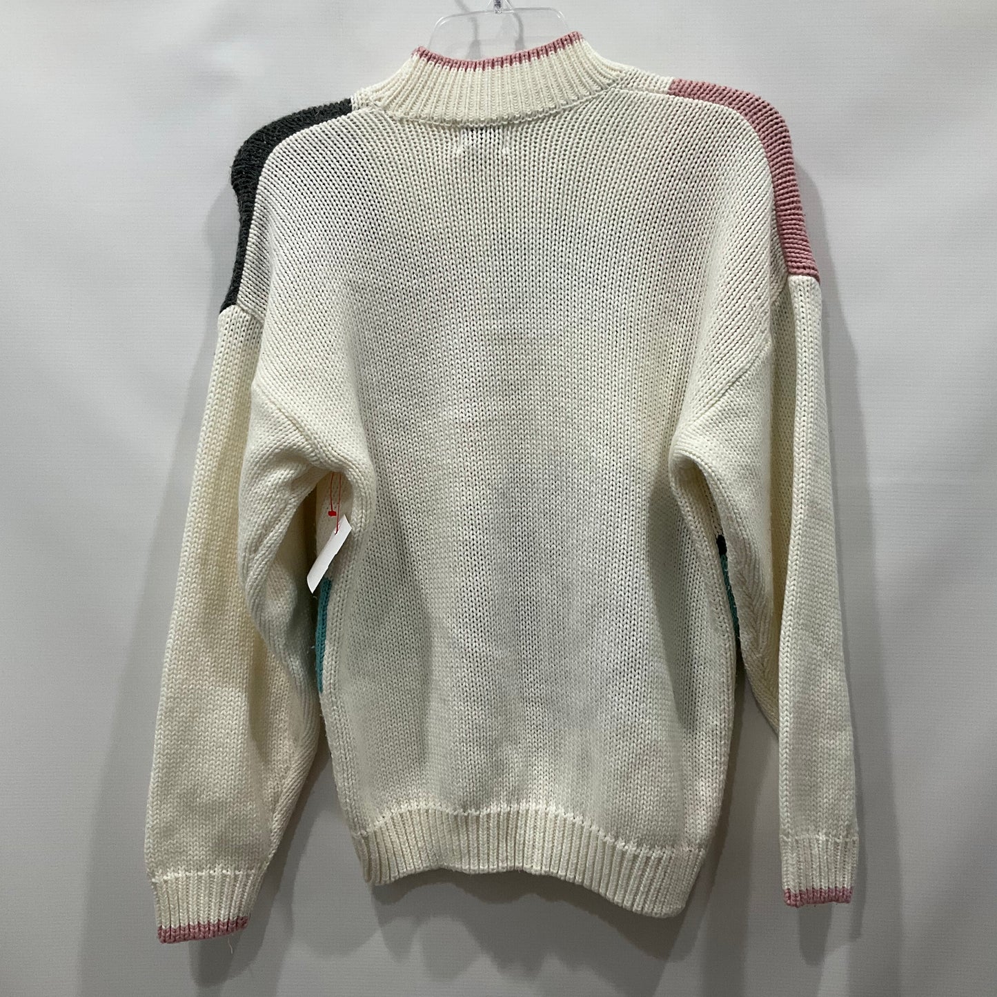 Sweater By Clothes Mentor  Size: M