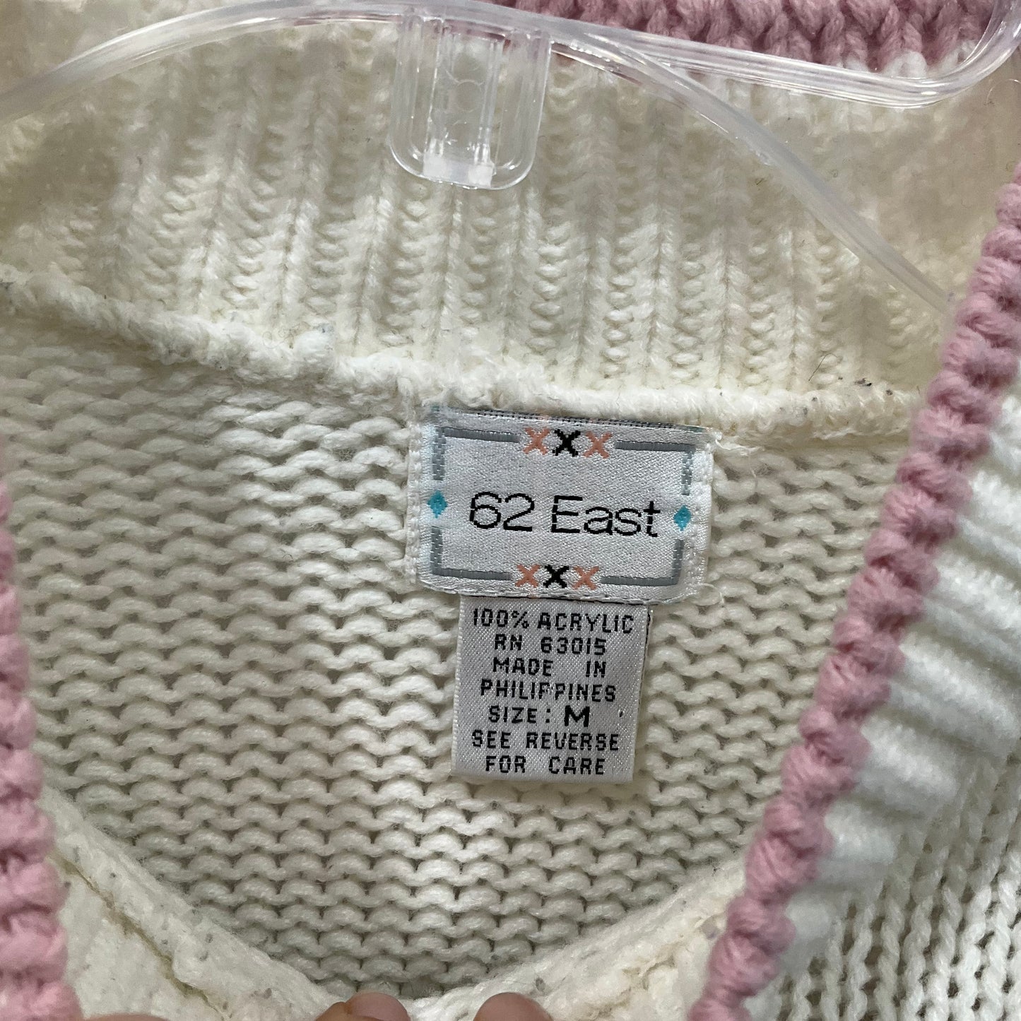 Sweater By Clothes Mentor  Size: M