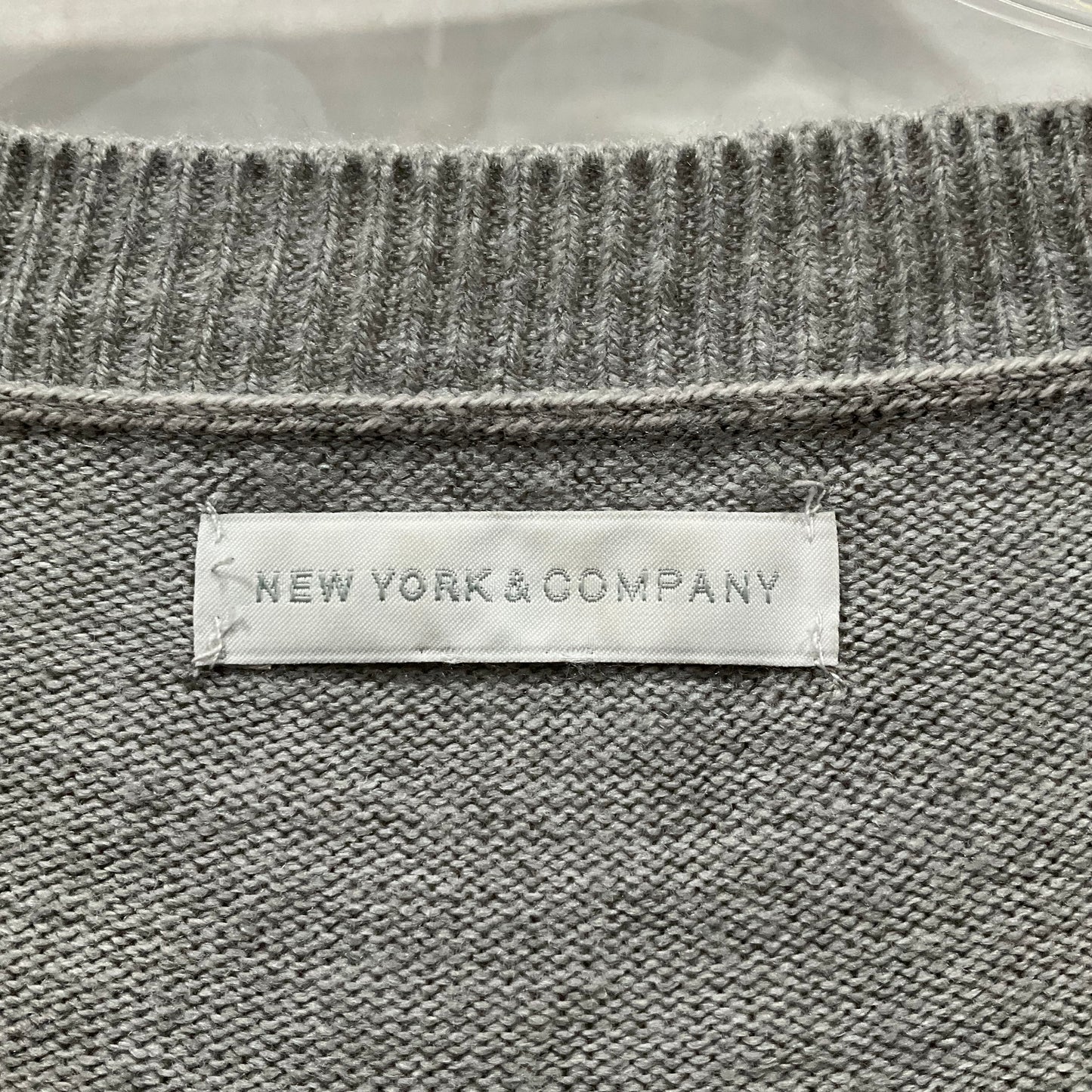 Top Long Sleeve By New York And Co  Size: M